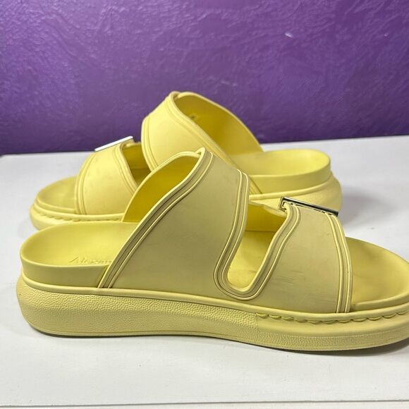 Alexander Macqueen Yellow Slides Preloved - Picture 3 of 7